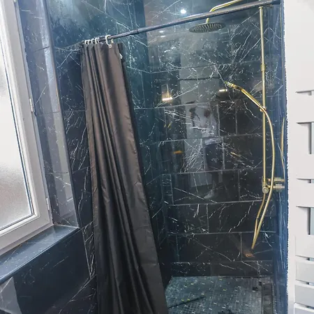 Le Moderne 100 Metres De La Gare Parking Gratuit Douai